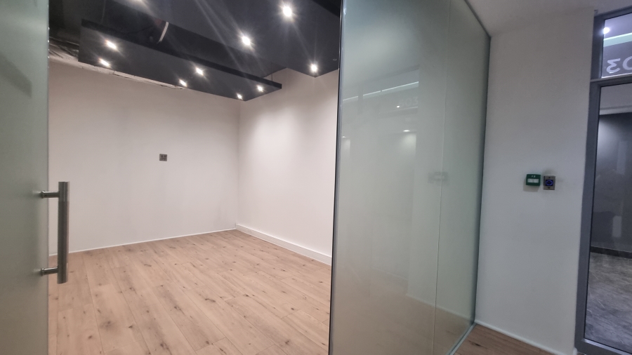 To Let Commercial Property for Rent in Sea Point Western Cape